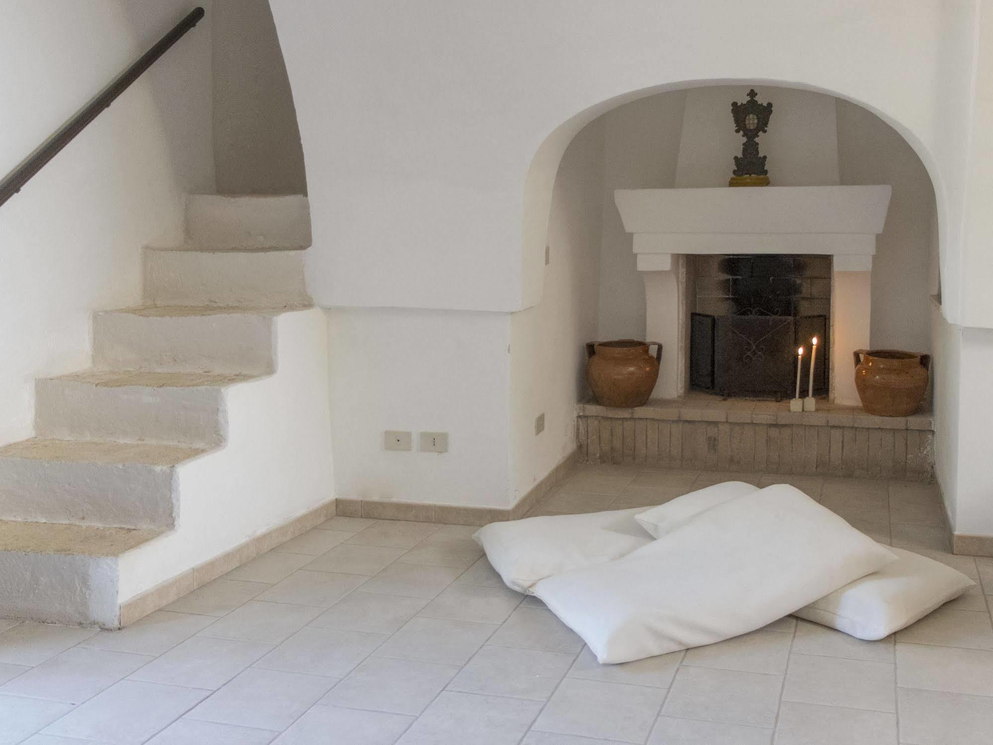 Masseria Palombara Grande Остуни Экстерьер фото